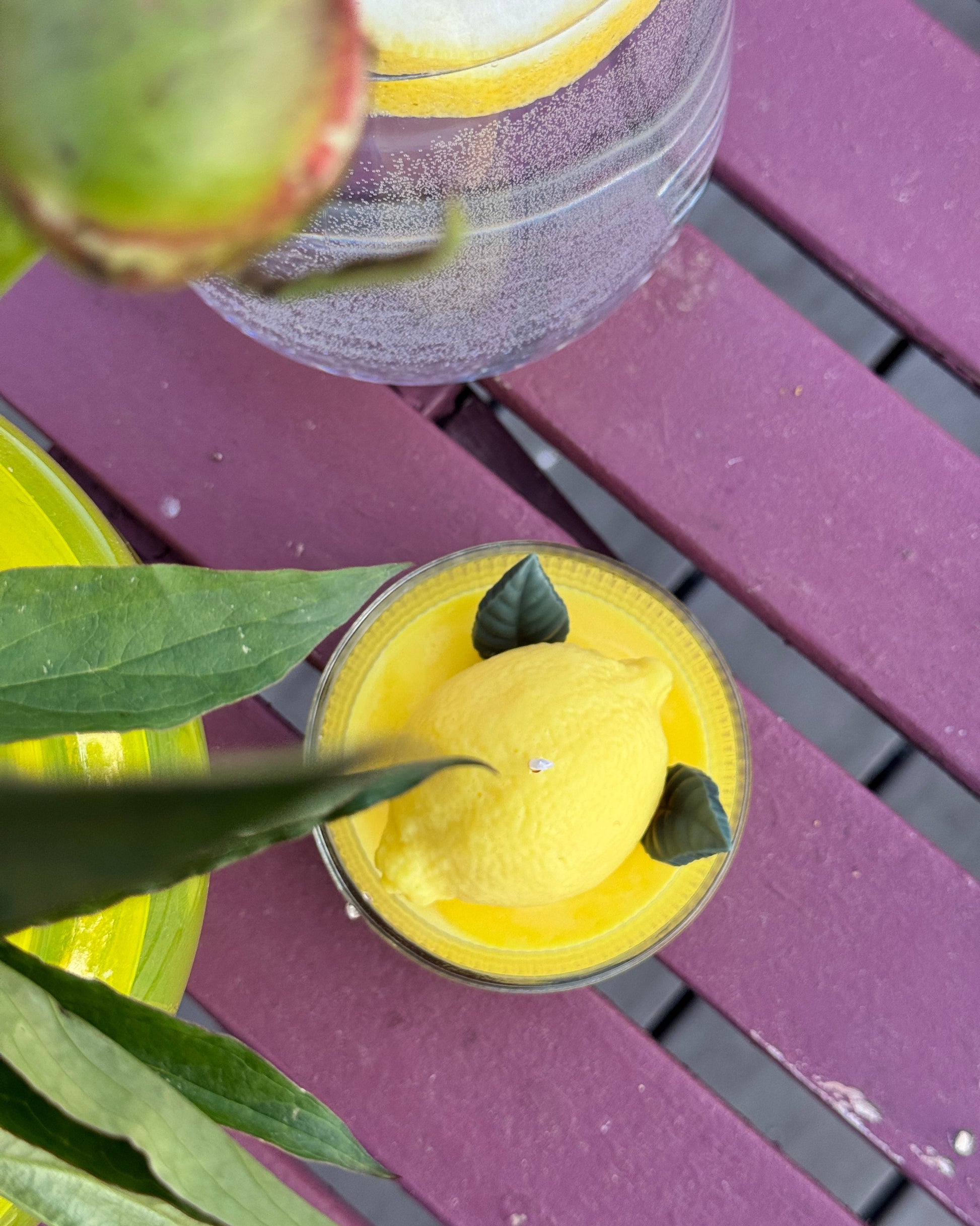 Kerze Zitronenform im Glas